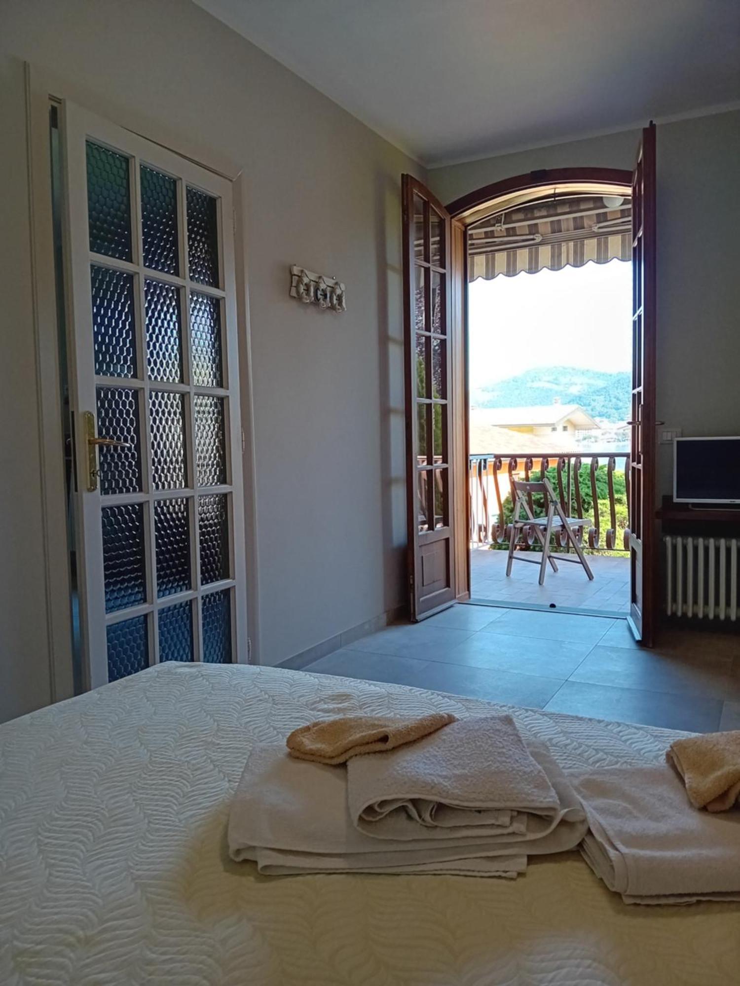 B&B Aria Di Lago Paratico Exterior photo